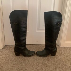 Frye black leather tall Jane knee high biker cuff wood stacked heel boots sz 6